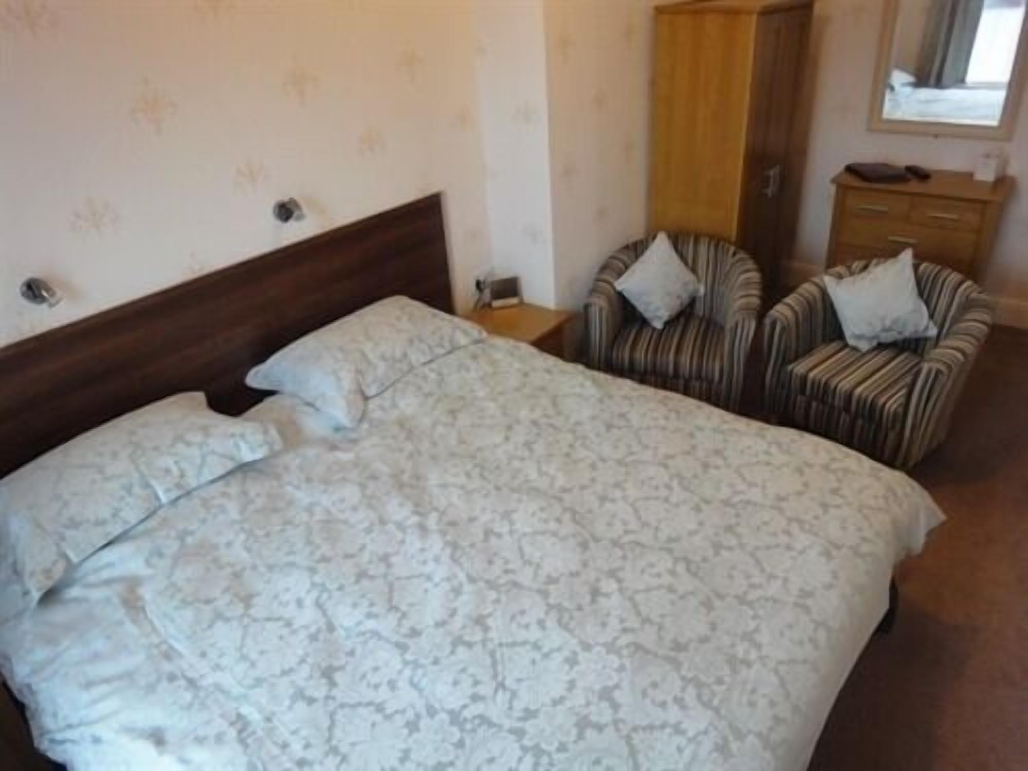 Brooke House Guest house