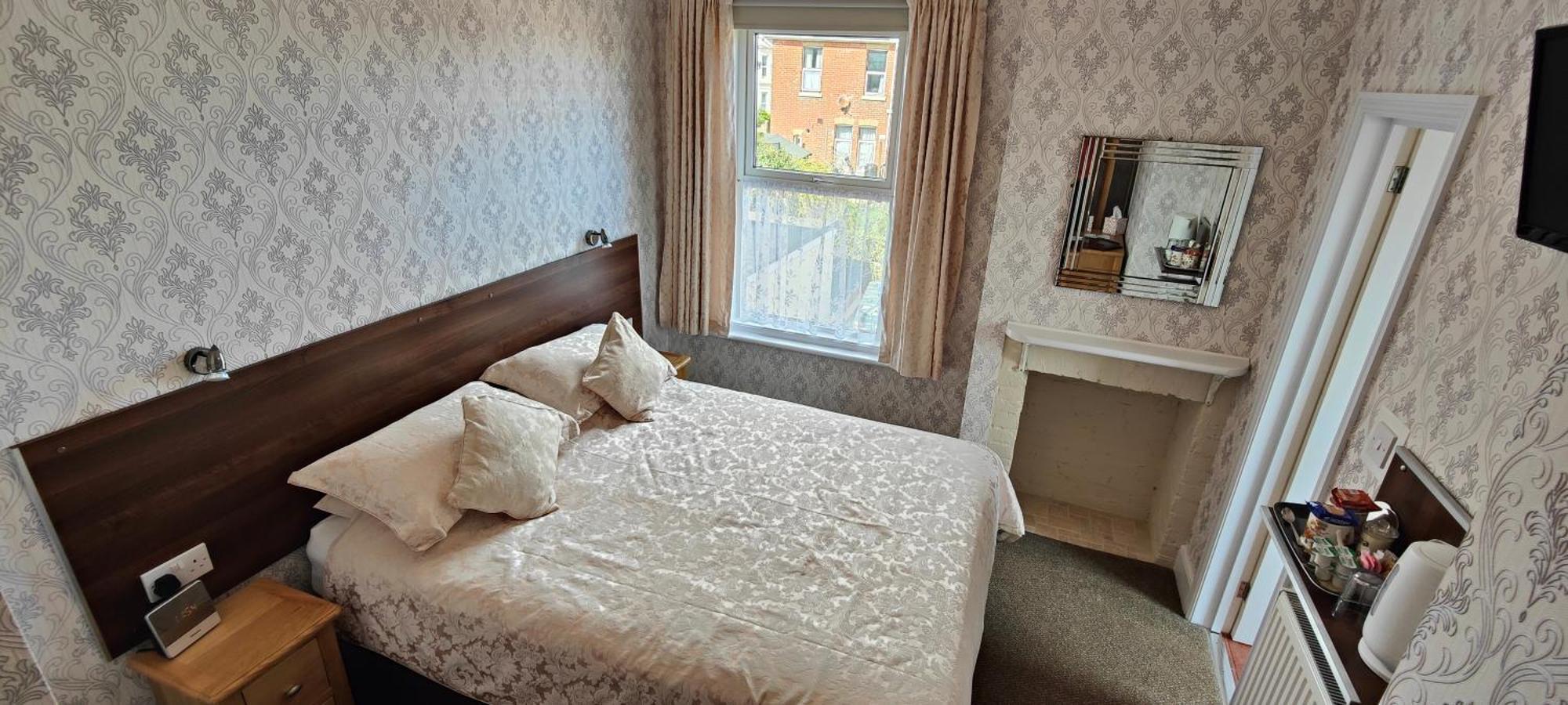 Brooke House Guest house