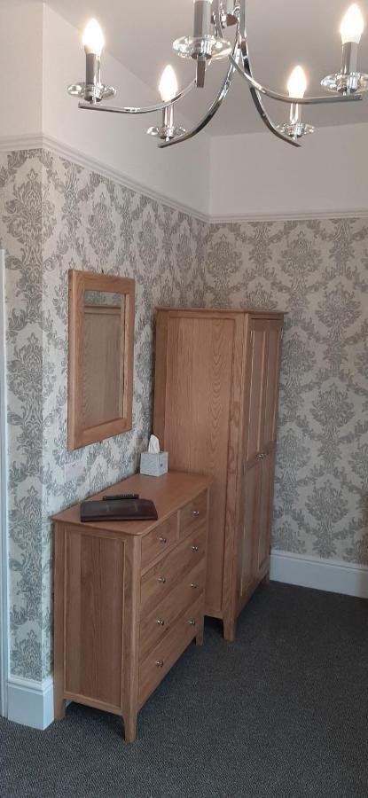 Guest house Brooke House 4*